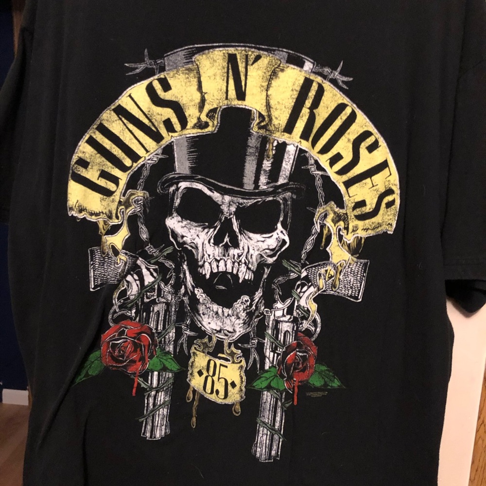 Guns and roses t shirt
